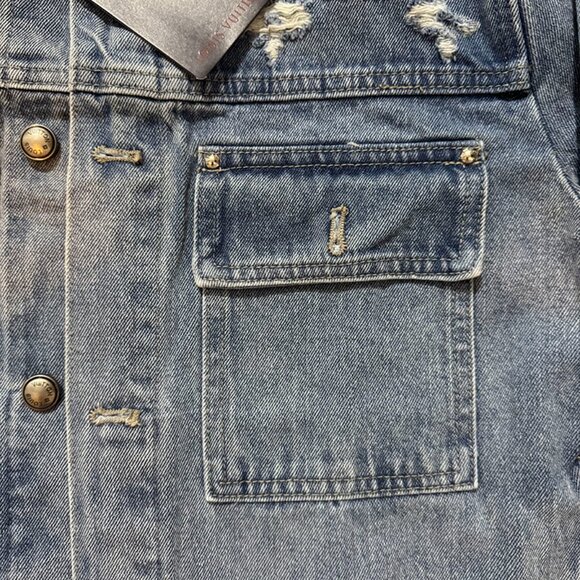 Louis Vuitton Blue Washed Denim Jacket - Picture 3 of 6